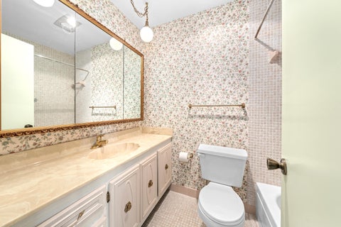 Tiny photo for 831 SALEM Lane #A, Lake Worth, FL 33467 (MLS # B26090768)
