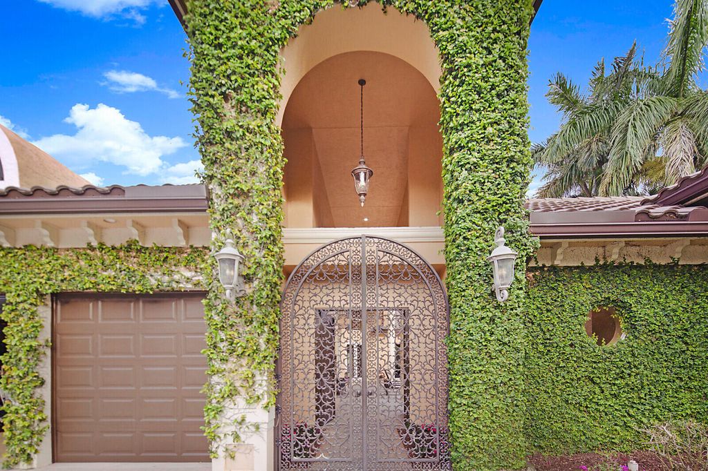 Photo of 6274 NW 32nd Terrace, Boca Raton, FL 33496 (MLS # R10960035)