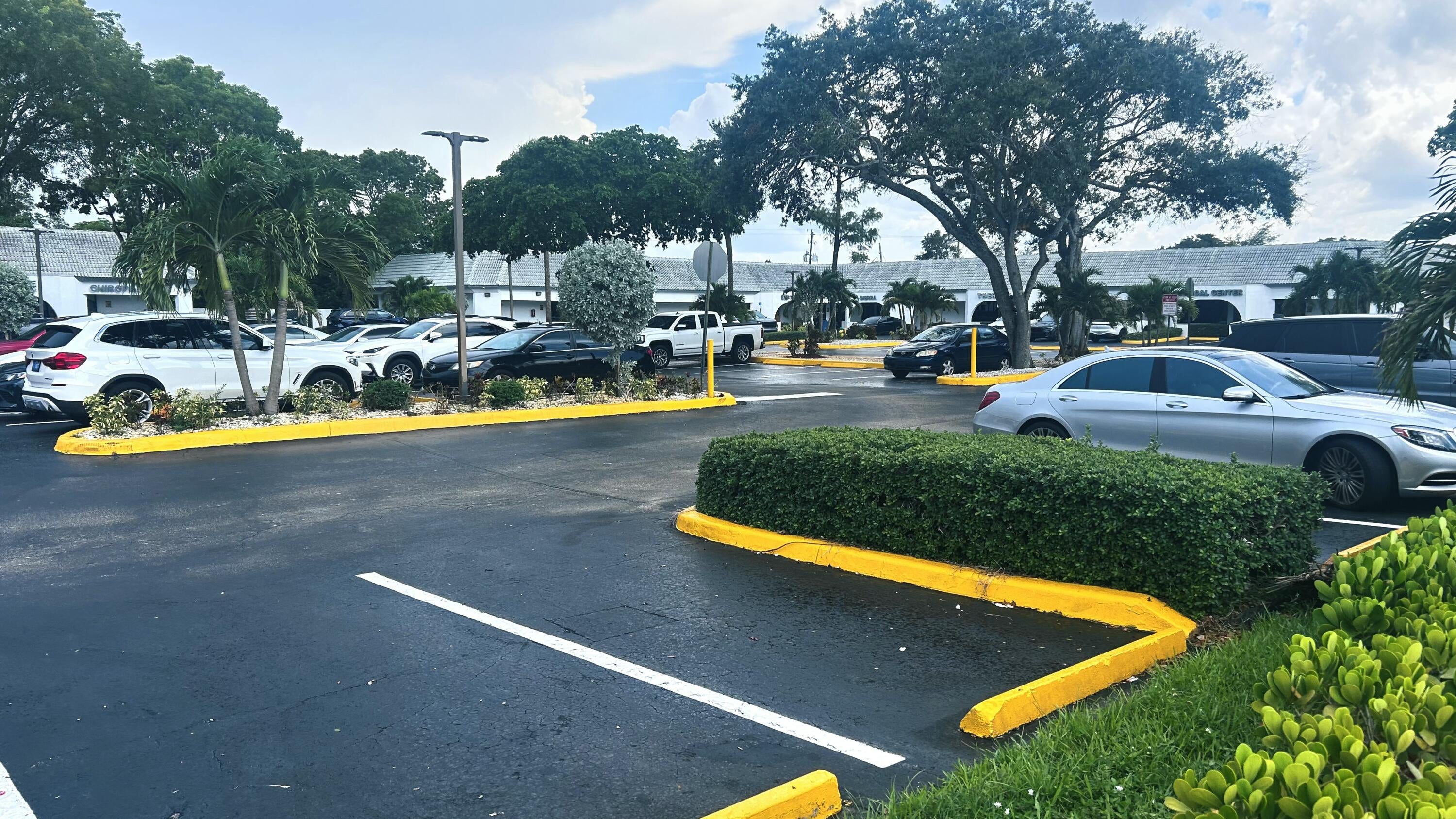 7200 W COMMERCIAL Boulevard 201