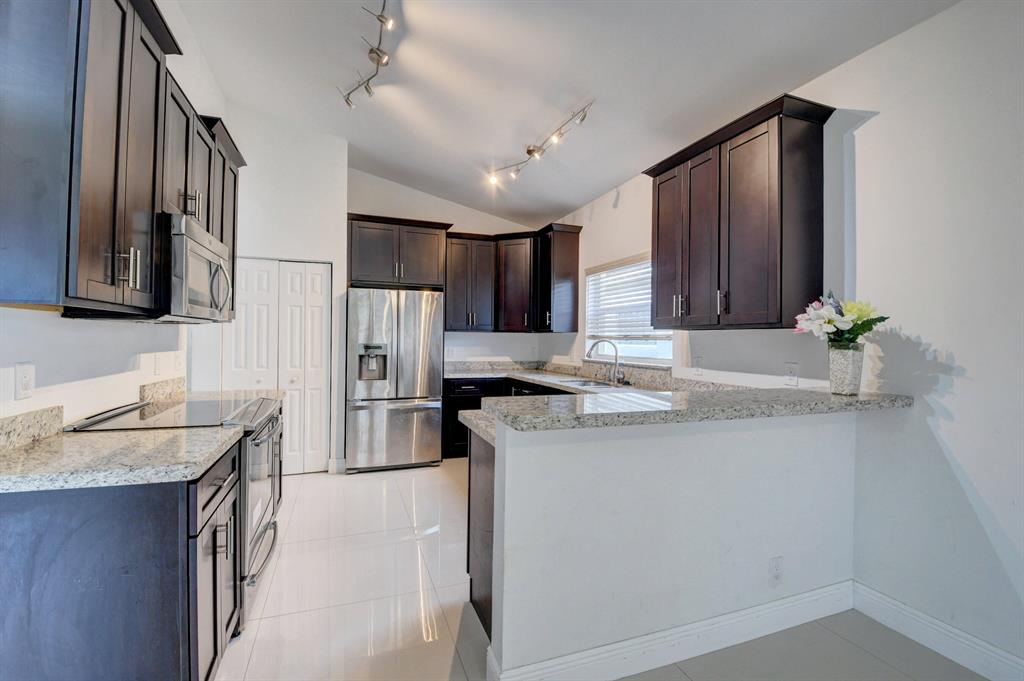 LACUNA - Residential