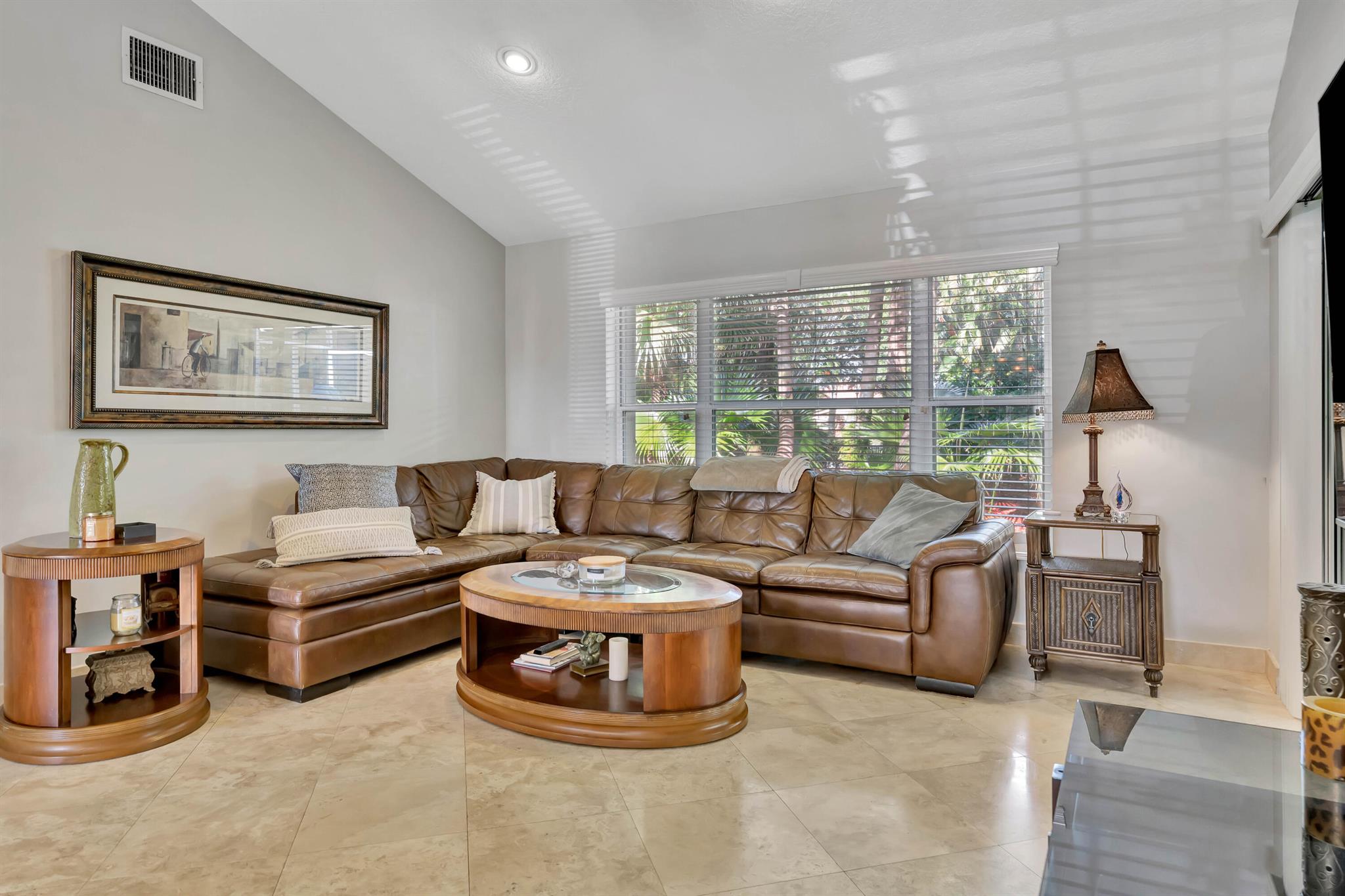 WOODBINE PAR G - Residential