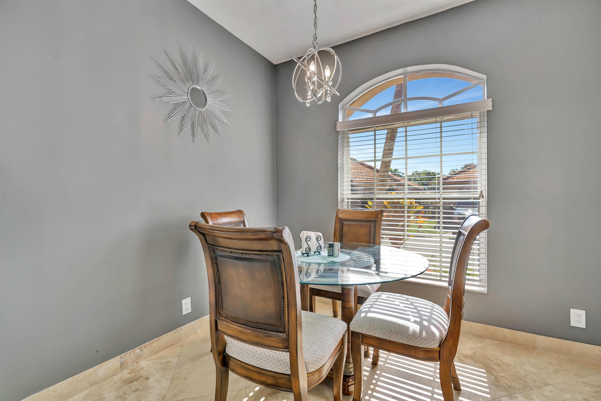 WOODBINE PAR G - Residential