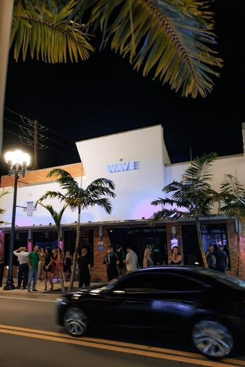 Photo of 115 S 20th Ave, Hollywood, FL 33020 (MLS # F10540802)