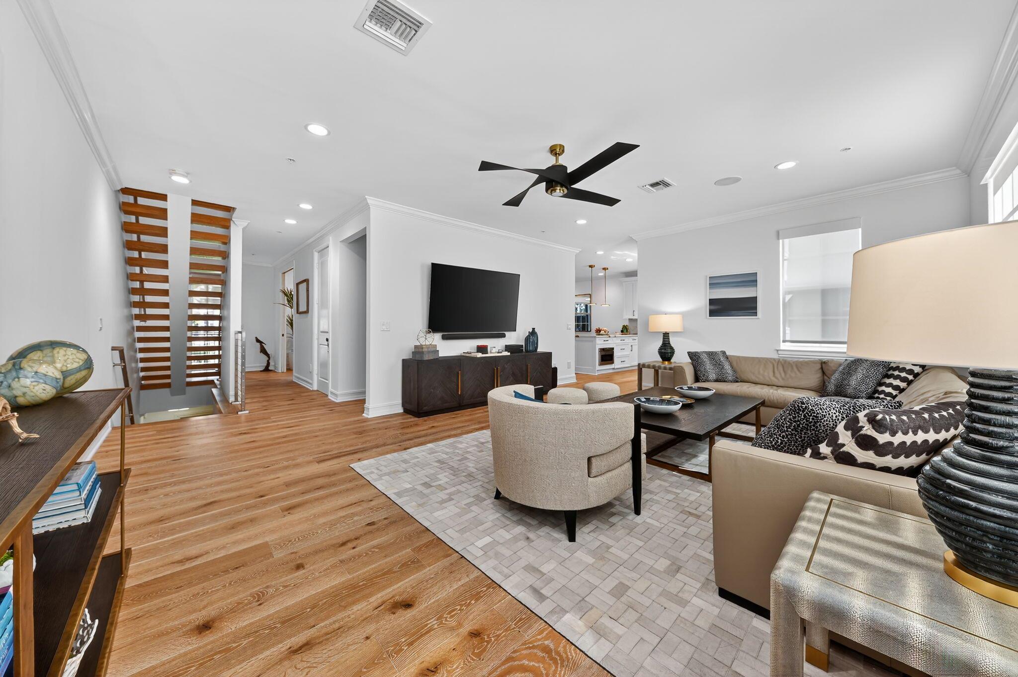 Cannery Row - Residential Lease