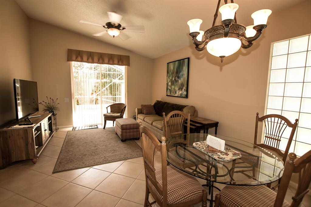 CASCADE LAKES - Residential