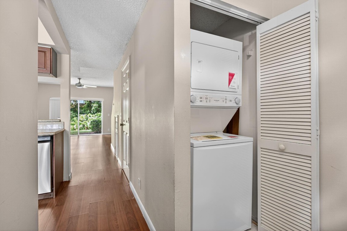 Sanibel - Residential