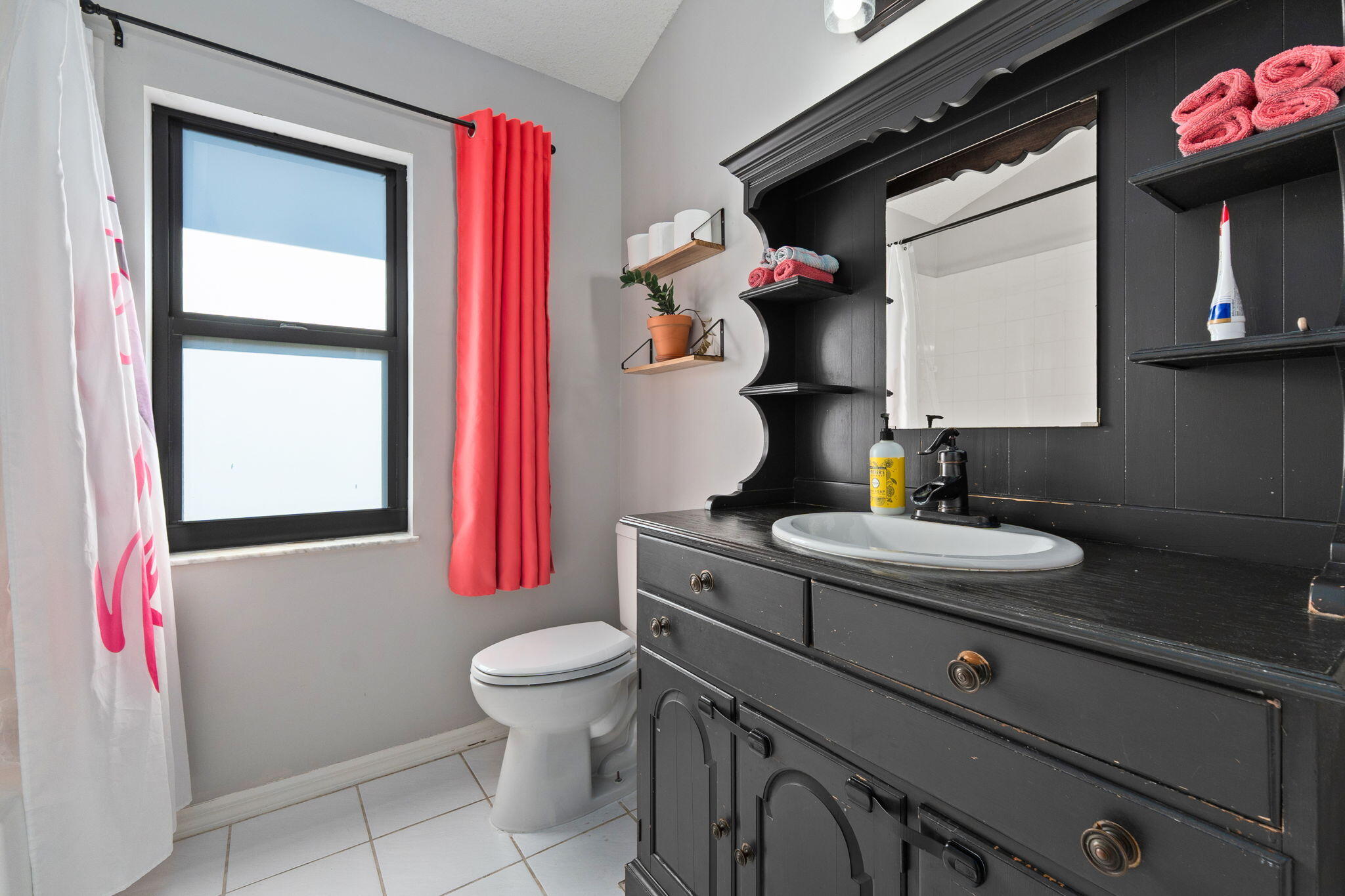 449 SE Glenwood Drive