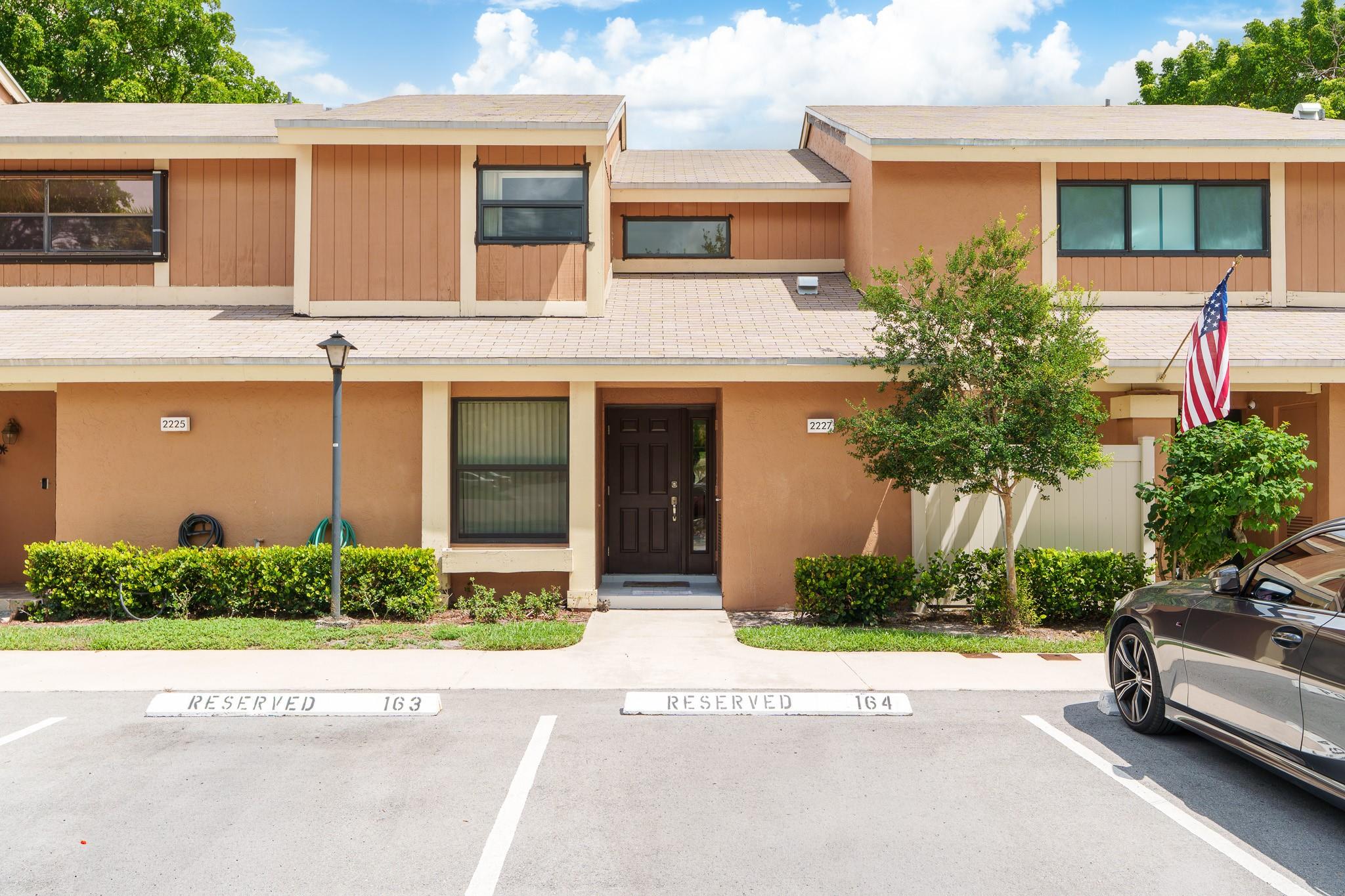 Beautiful move-in ready 3/2.5 townhome in the desirable pet friendly Township Community! Major updates include new roof (2022), impact windows/doors (2022), remodeled kitchen (2021) & updated baths. Enjoy peaceful water views from the living room & primary suite. Floor plan offers tile throughout with a breakfast nook, separate dining room, 2nd floor laundry & screened porch. Ample storage with primary walk-in closet, linen closet, under-stair storage, attic, & outdoor closet. Two dedicated parking spaces conveniently located steps from the front door. Community amenities include gym, pool, lighted pickleball courts, tennis courts and basketball courts as well as indoor racquetball courts & beautifully maintained green space. Conveniently located near shopping, dining, & major highways.