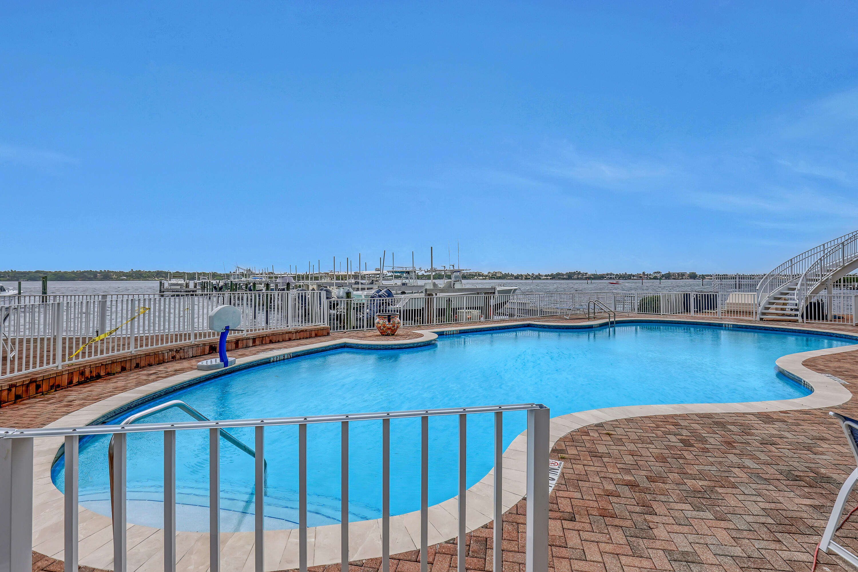 HARBORS - Residential Lease
