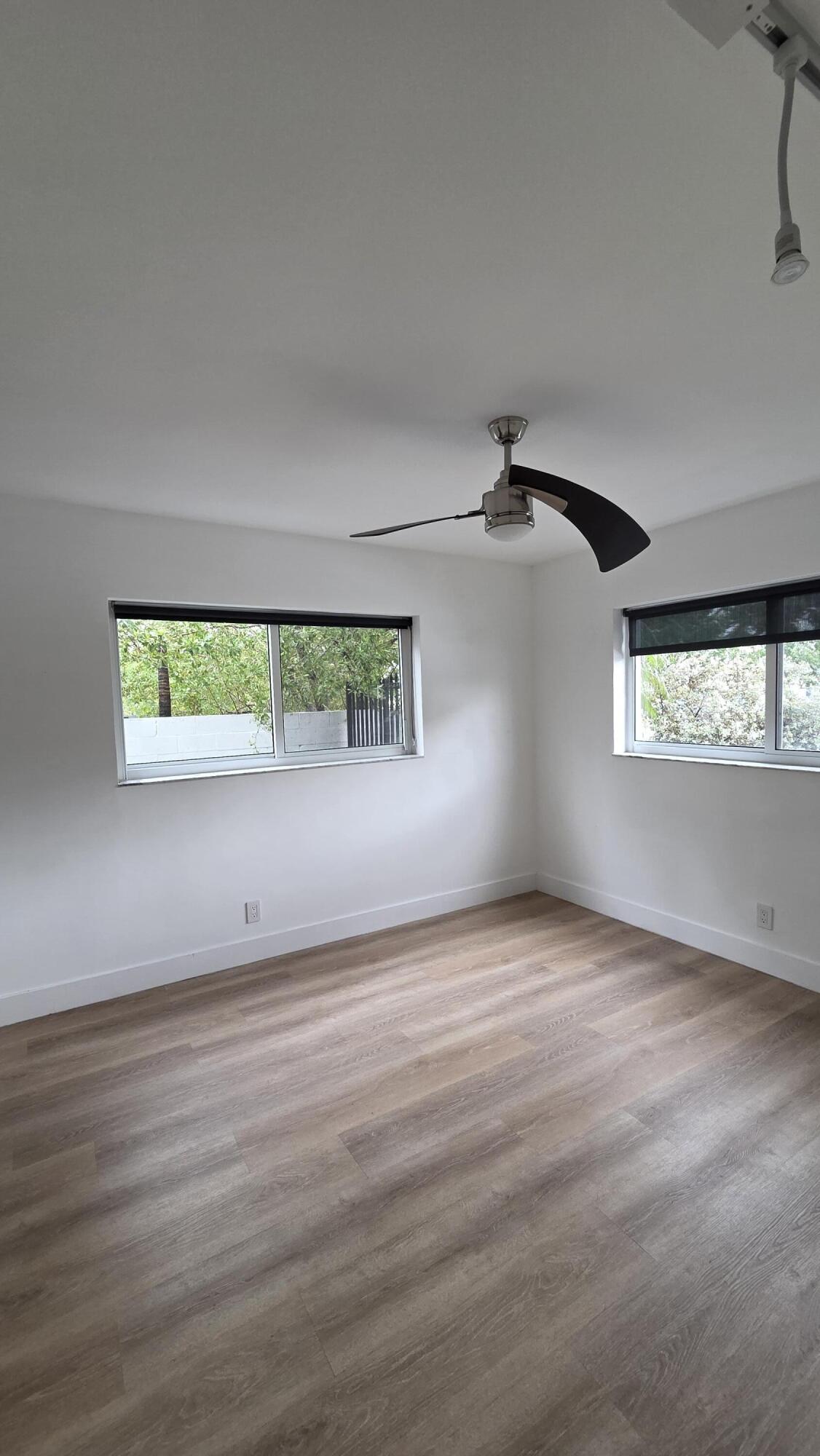 HARBORDALE CONDO - Residential