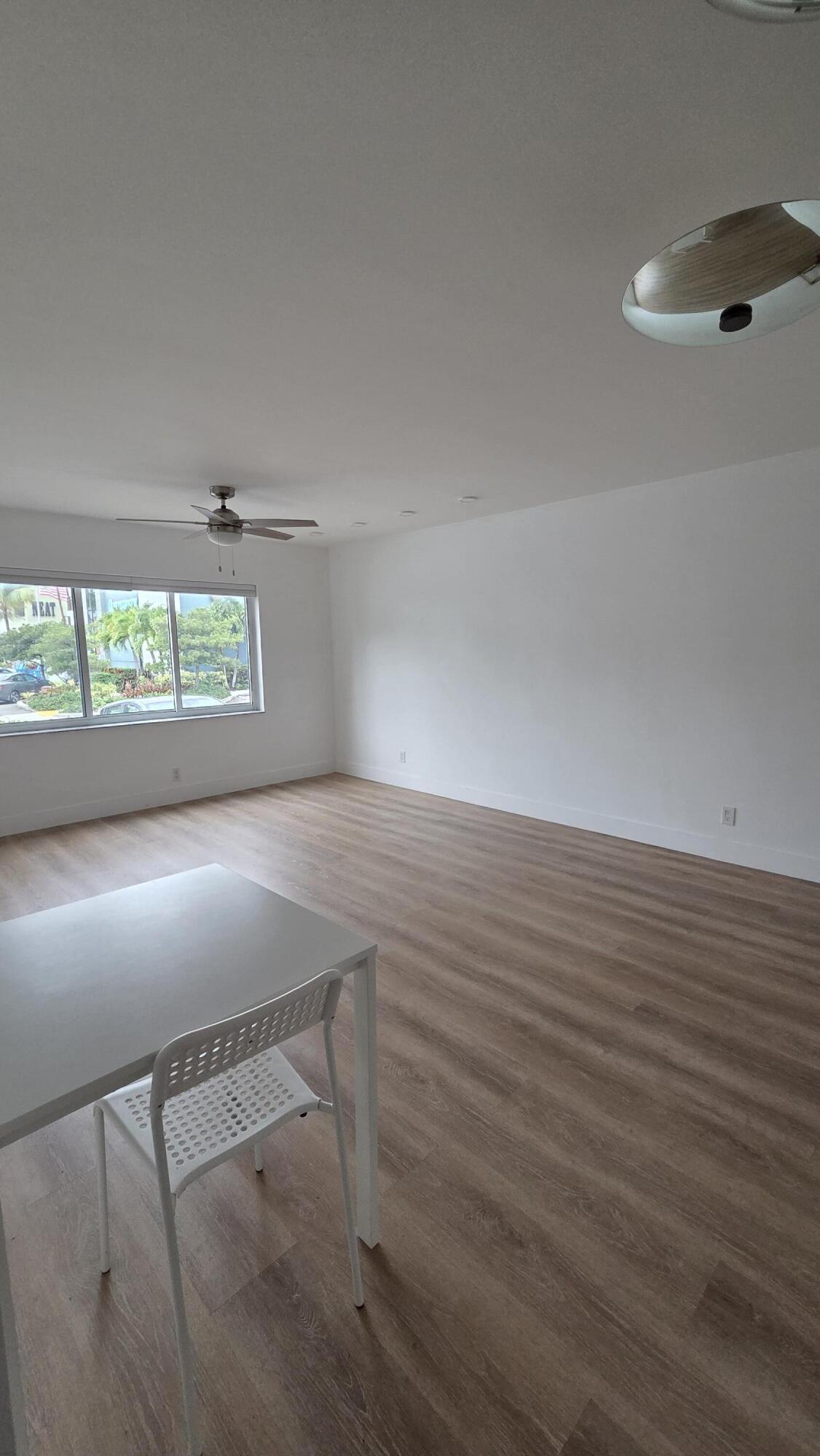 HARBORDALE CONDO - Residential