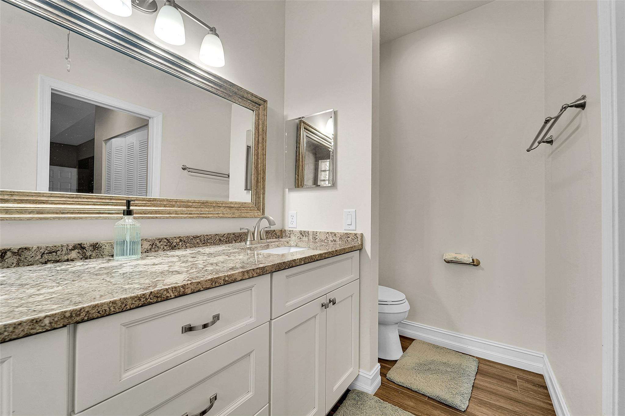 Madison Lakes - Residential