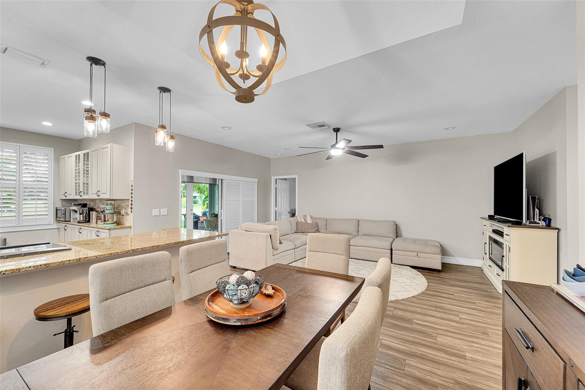 Madison Lakes - Residential