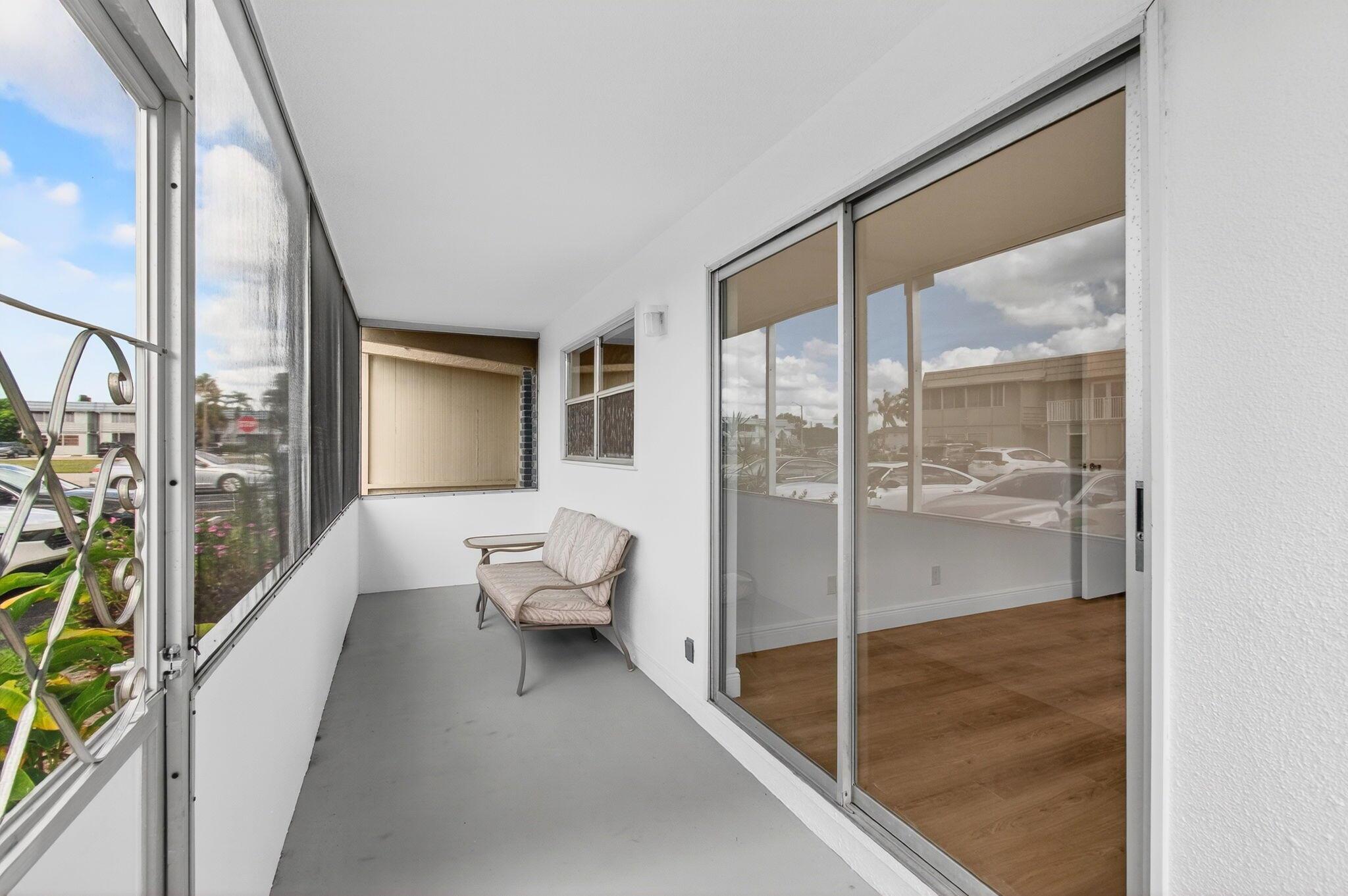 KINGS POINT - Residential