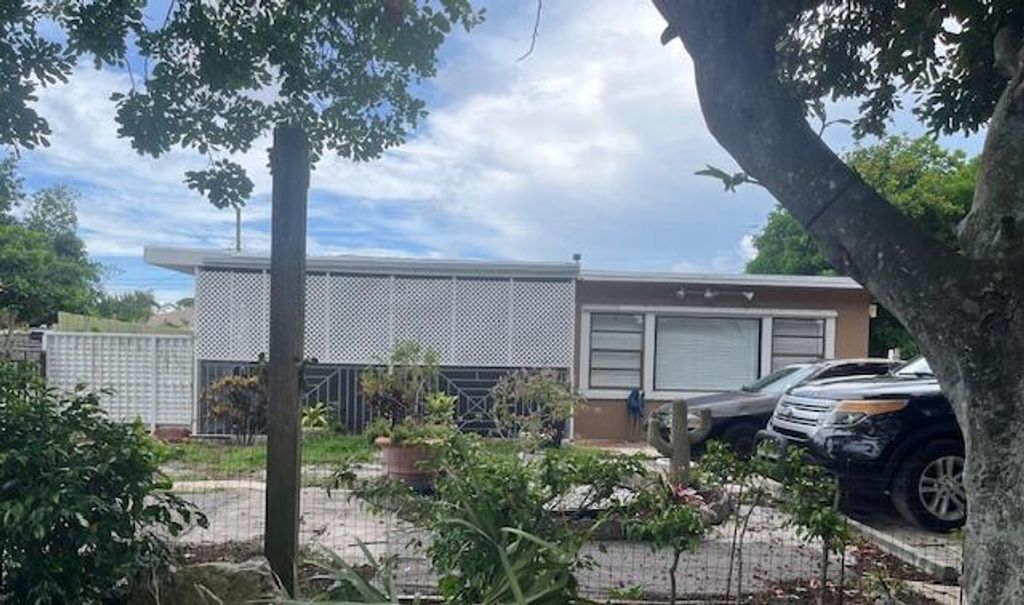 Photo of 4158 Faith Street, West Palm Beach, FL 33406 (MLS # R10998506)