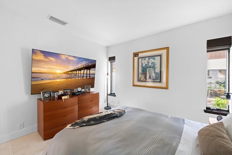 Tiny photo for 80 SE Olive Way, Boca Raton, FL 33432 (MLS # B26077904)