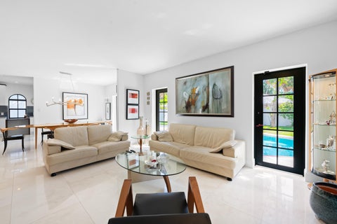 Tiny photo for 80 SE Olive Way, Boca Raton, FL 33432 (MLS # B26077904)