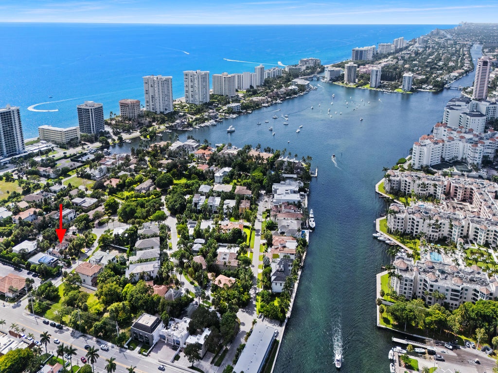 Photo of 80 SE Olive Way, Boca Raton, FL 33432 (MLS # B26077904)