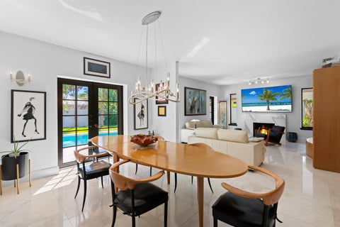 Tiny photo for 80 SE Olive Way, Boca Raton, FL 33432 (MLS # B26077904)