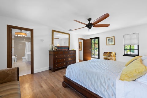 Tiny photo for 80 SE Olive Way, Boca Raton, FL 33432 (MLS # B26077904)