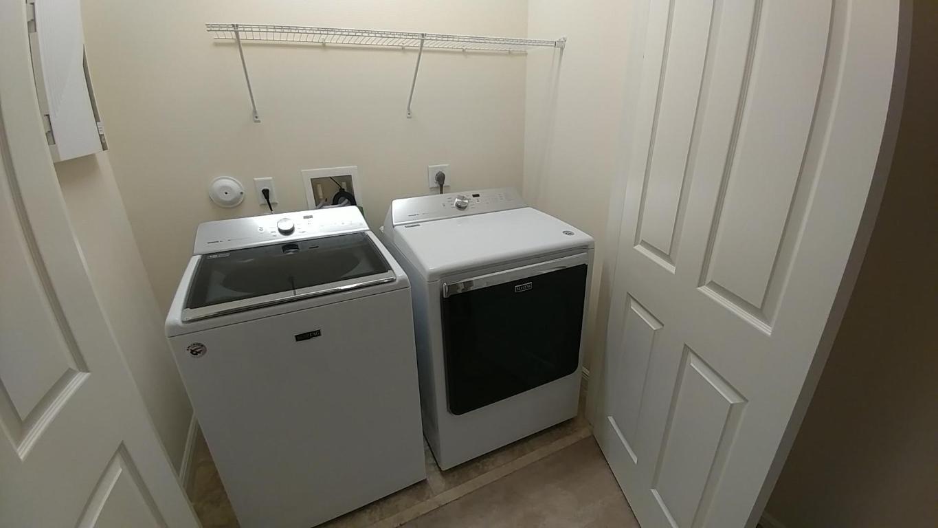 Long Pines - Residential Lease