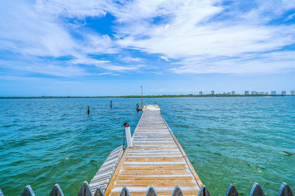 Yacht Club Addition to th - Residential