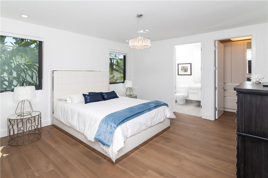 LAUDERDALE SHORES CORR PL - Residential