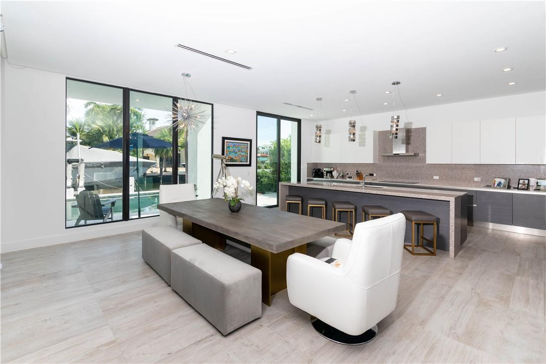 LAUDERDALE SHORES CORR PL - Residential