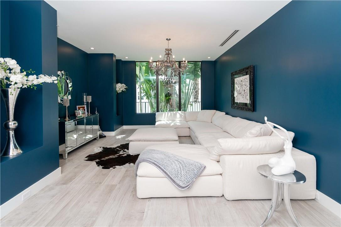 LAUDERDALE SHORES CORR PL - Residential