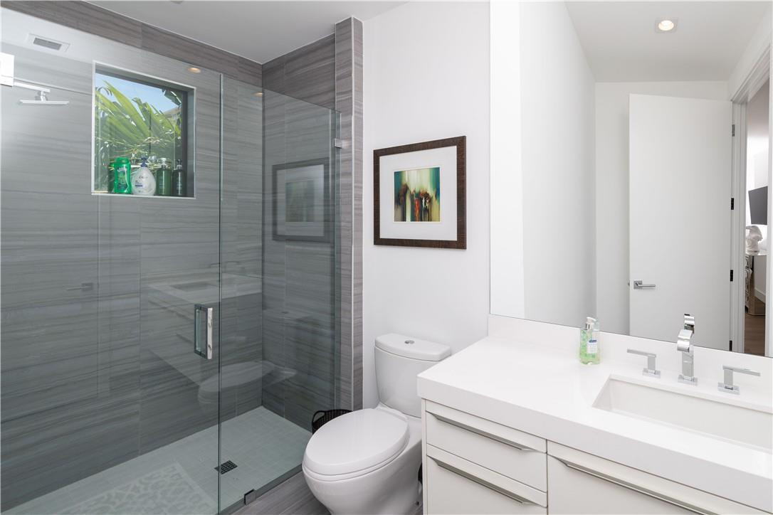 LAUDERDALE SHORES CORR PL - Residential