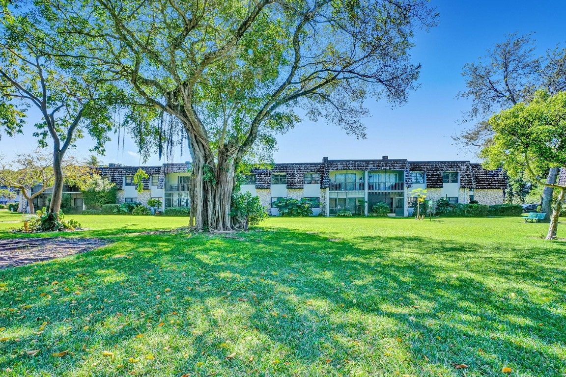 OAKLAND SHORES - Residential