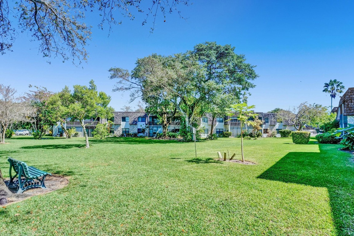 OAKLAND SHORES - Residential