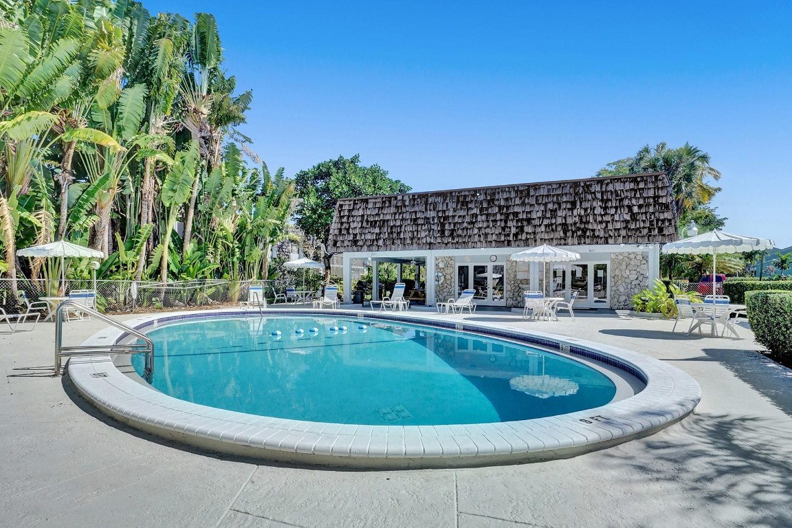 OAKLAND SHORES - Residential