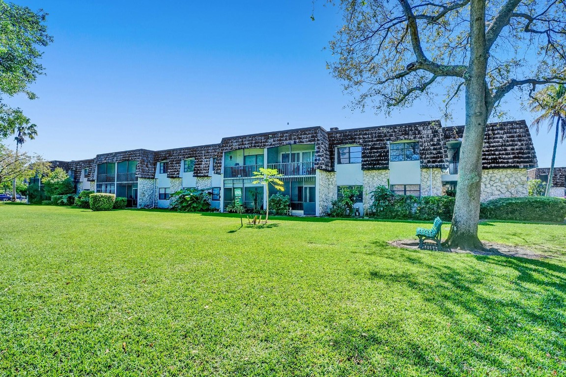 OAKLAND SHORES - Residential