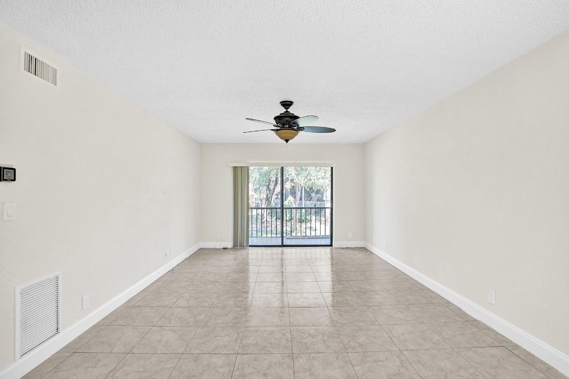 OAKLAND SHORES - Residential