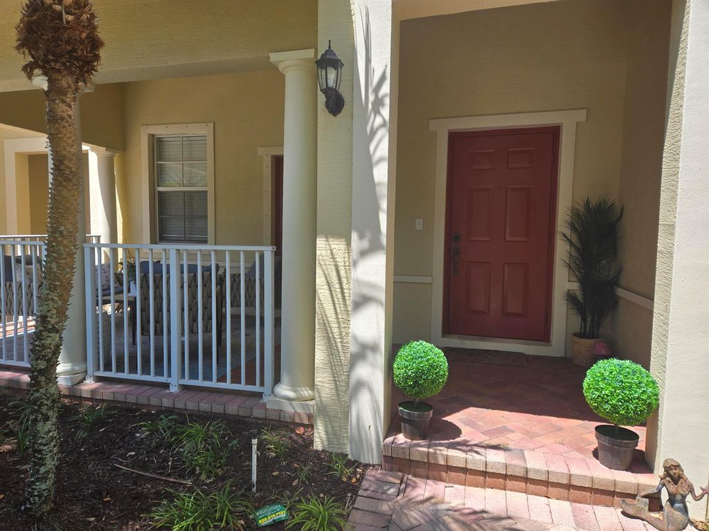 Photo of 121 Seagrape Drive #103, Jupiter, FL 33458 (MLS # R11083494)