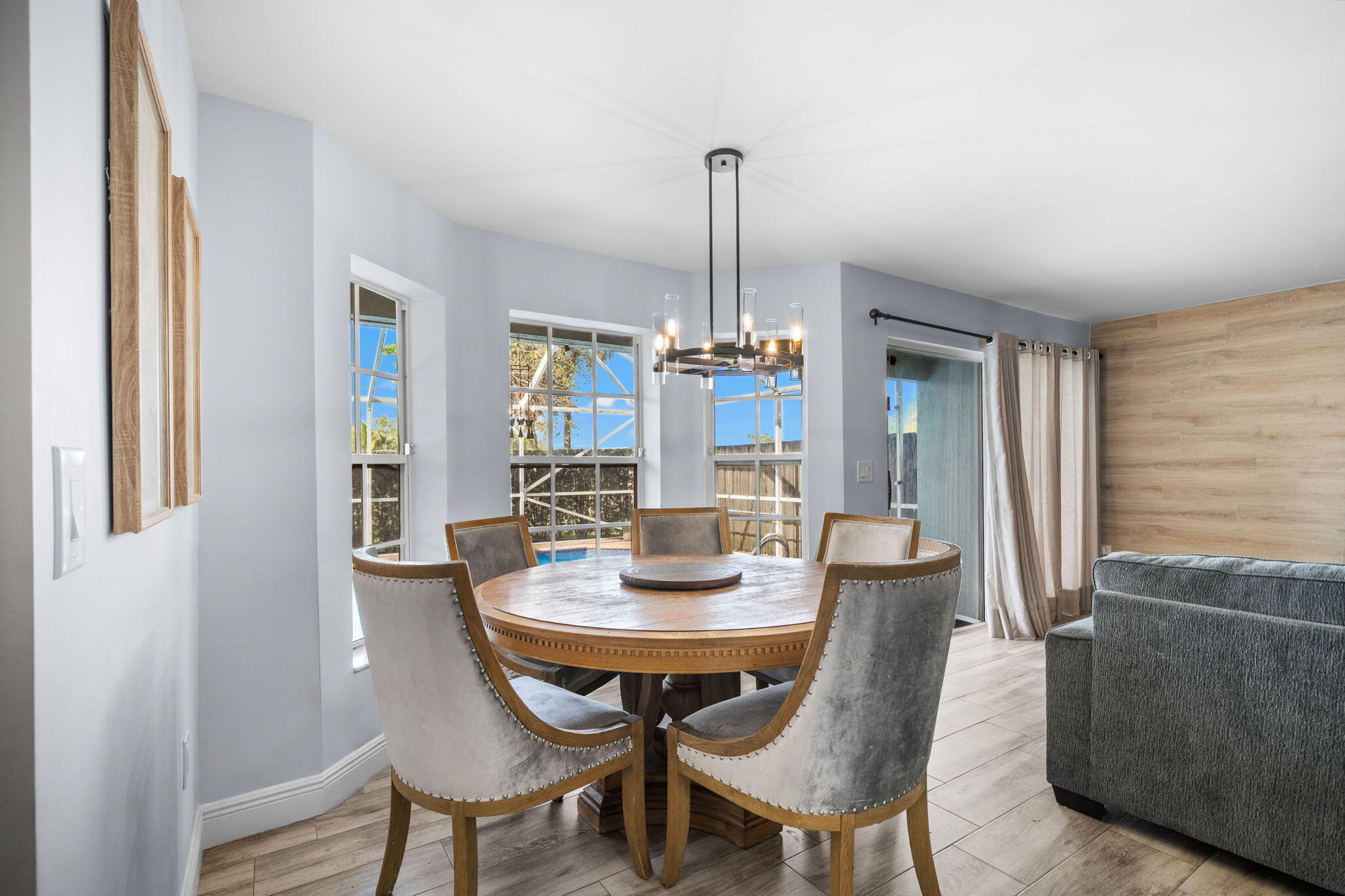 HOLIDAY SPRINGS EAST - Residential