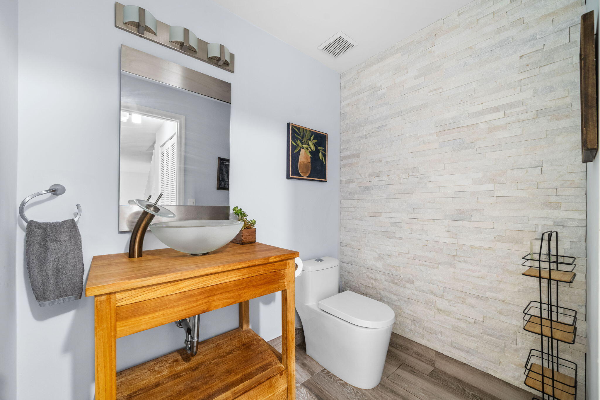 HOLIDAY SPRINGS EAST - Residential