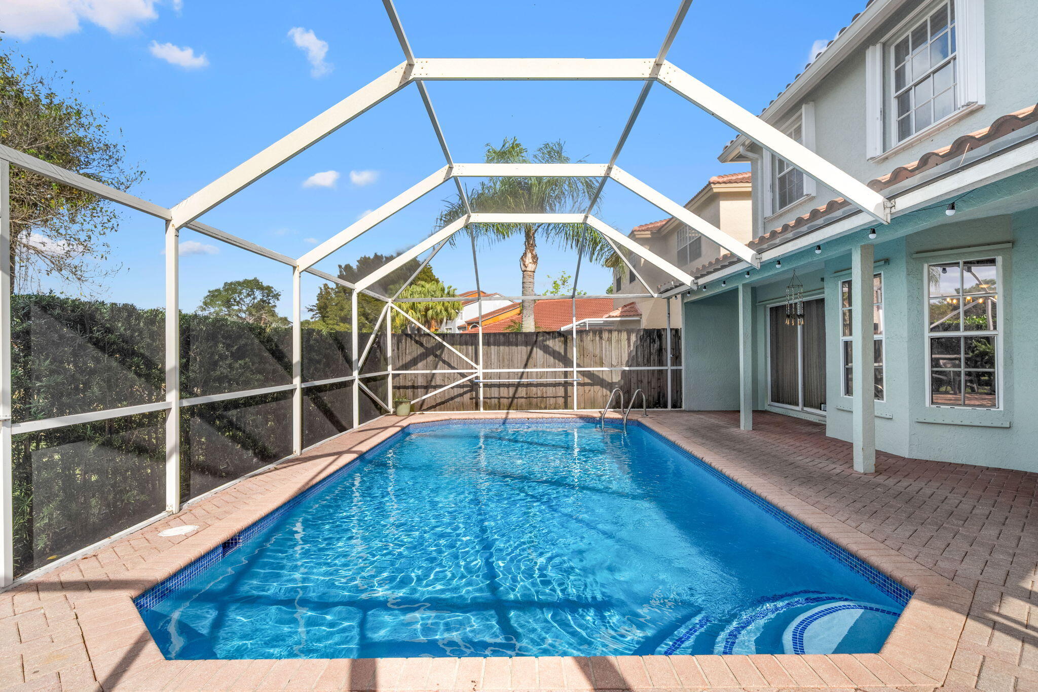 HOLIDAY SPRINGS EAST - Residential