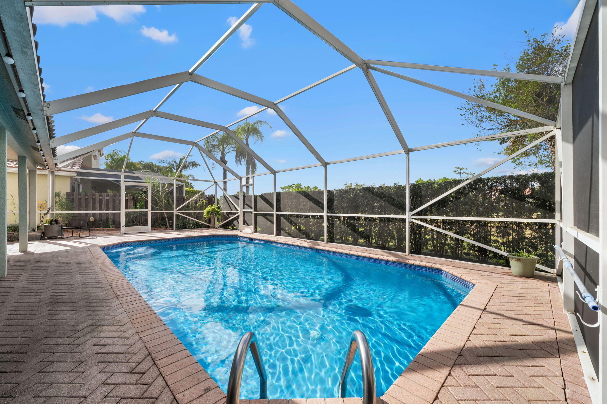 HOLIDAY SPRINGS EAST - Residential