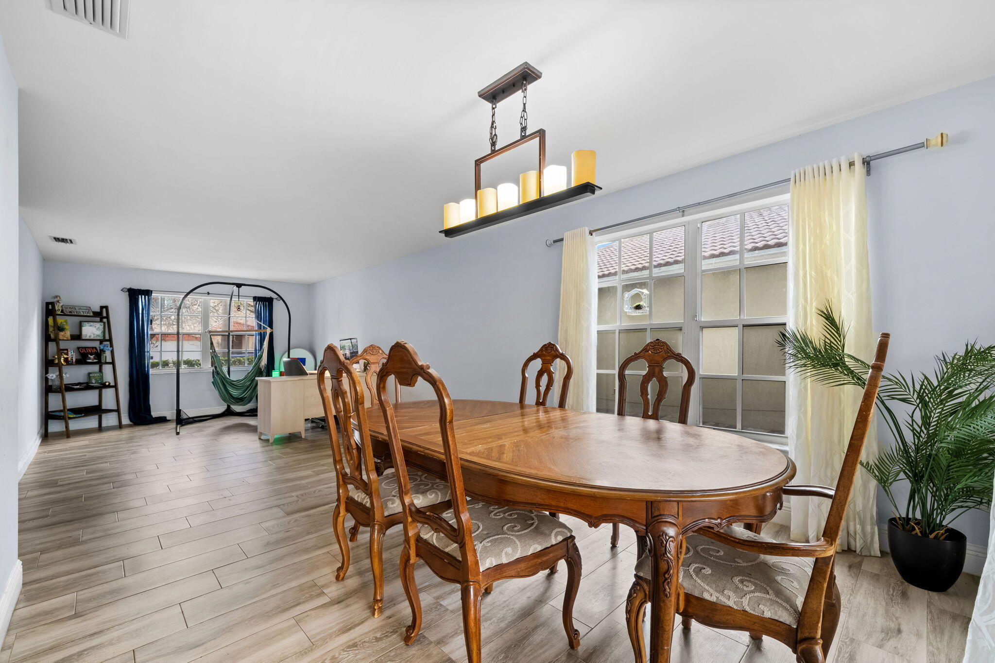 HOLIDAY SPRINGS EAST - Residential