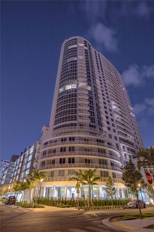 AMARAY LAS OLAS - Residential Lease