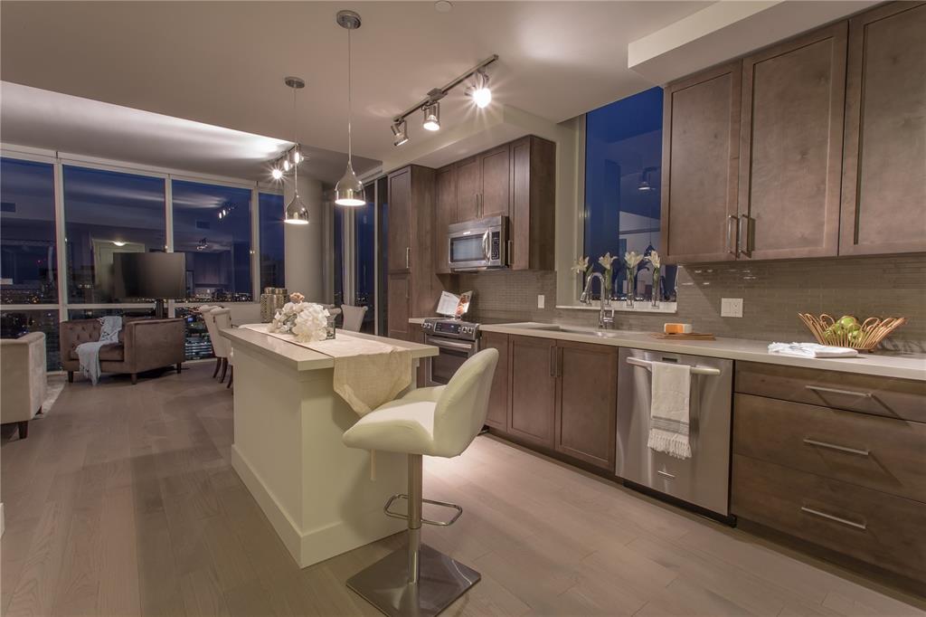 AMARAY LAS OLAS - Residential Lease