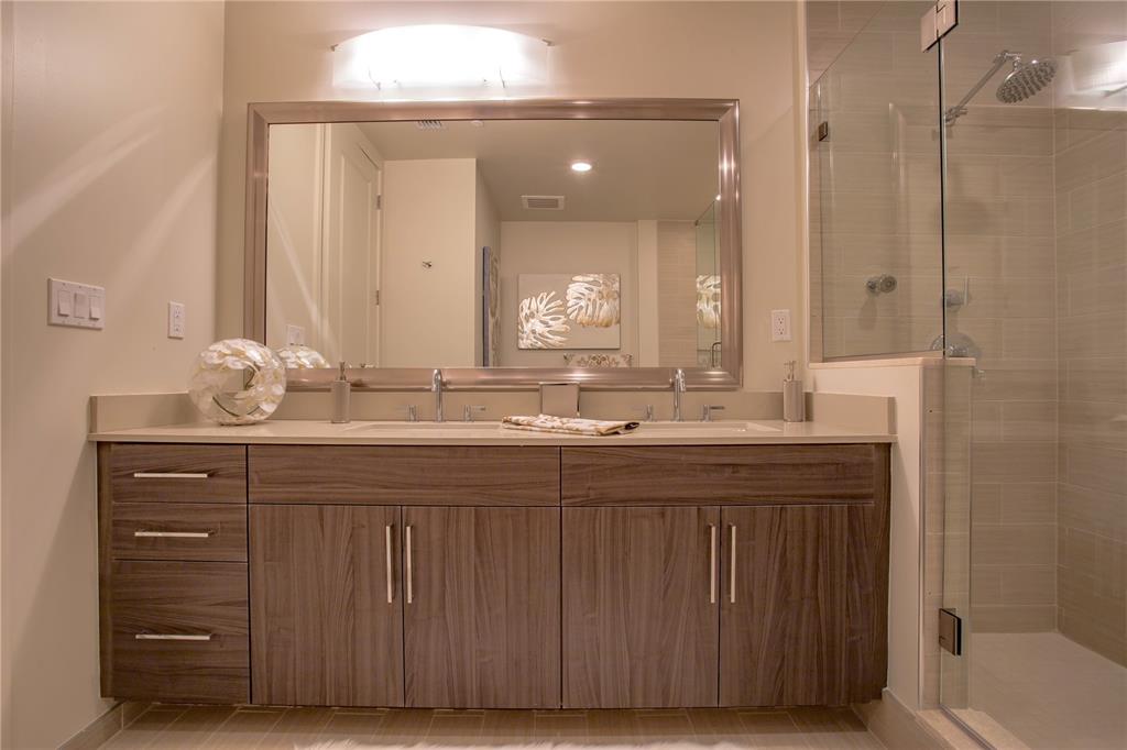 AMARAY LAS OLAS - Residential Lease