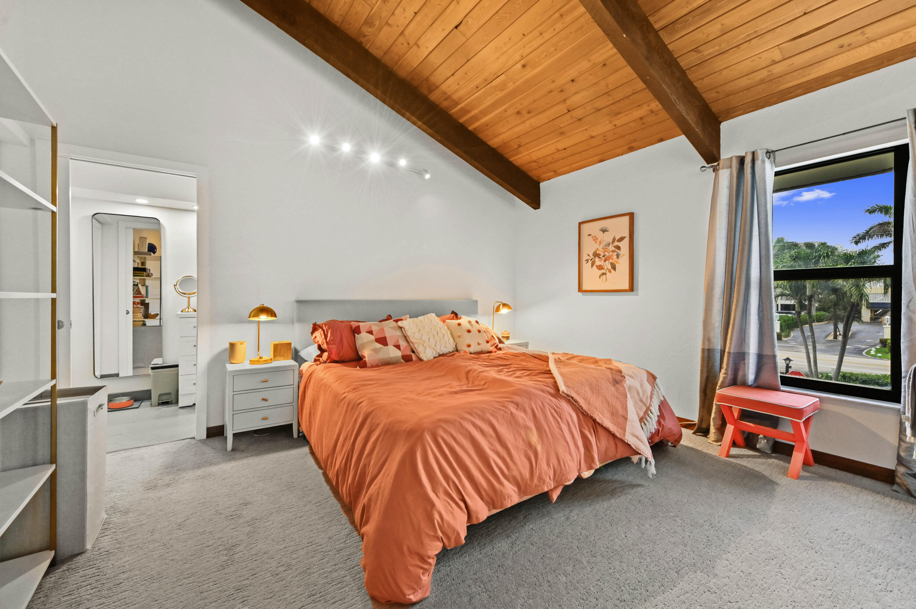 SAUSALITO TOWNHOUSES - Residential