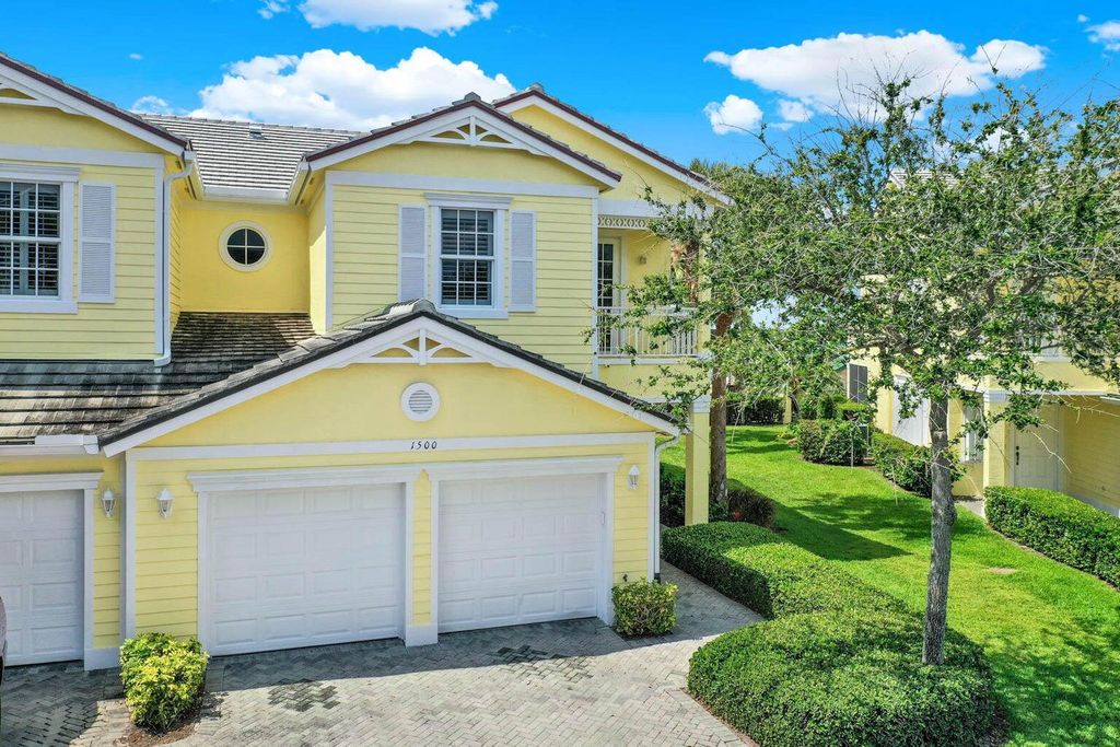 Photo of 1500 Mariner Bay Boulevard, Fort Pierce, FL 34949 (MLS # R11148289)