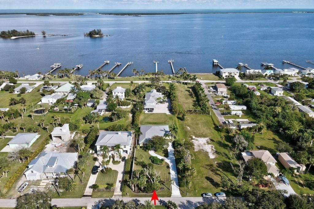 Photo of 13370 Old Dixie Highway, Sebastian, FL 32958 (MLS # R10960312)