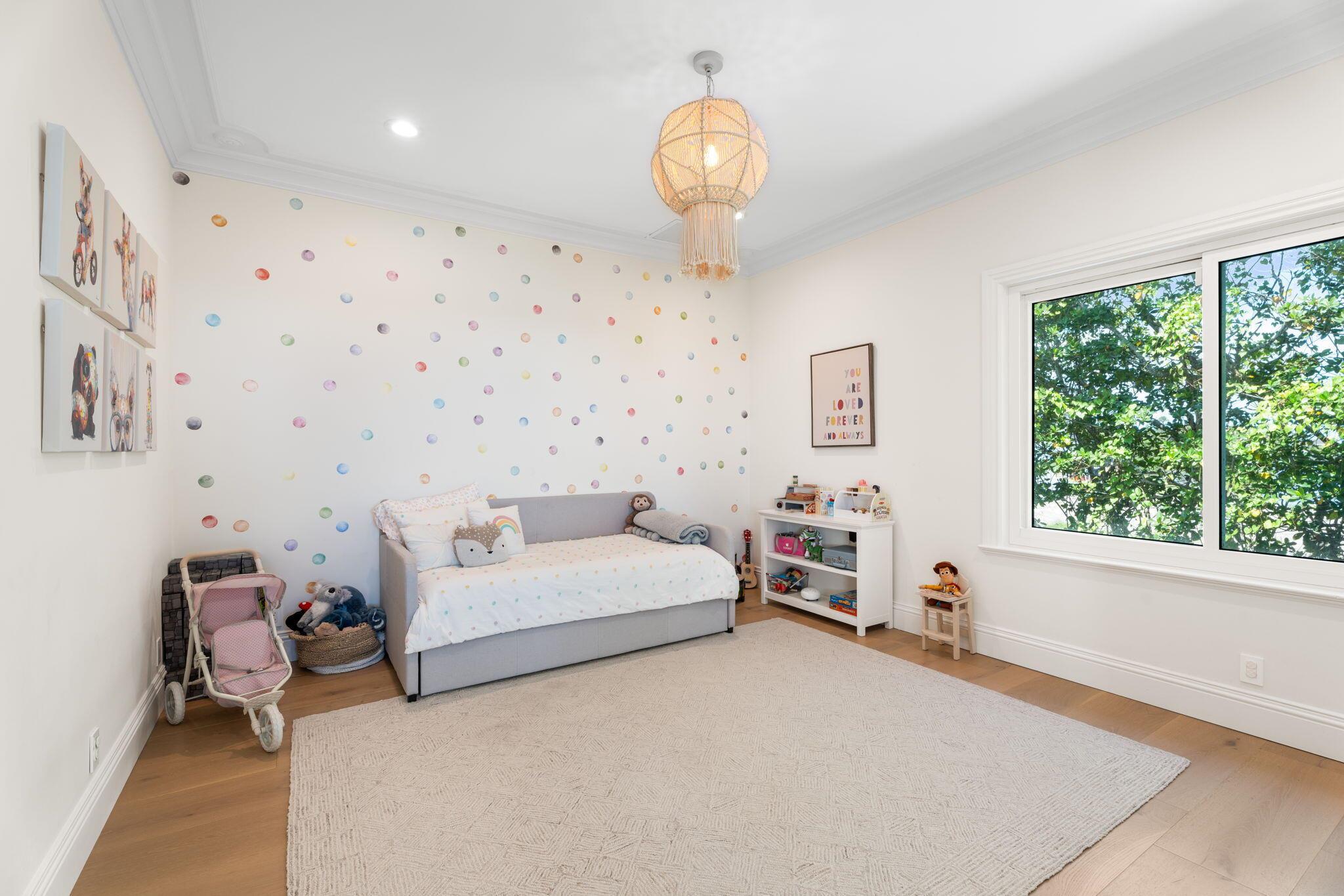 Sewalls Point - Residential