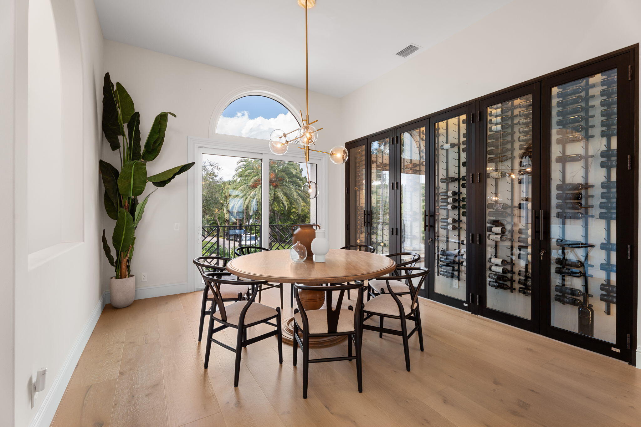 Sewalls Point - Residential