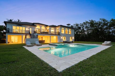 Property photo of 130 N Sewalls Point Road, Sewalls Point, FL 34996